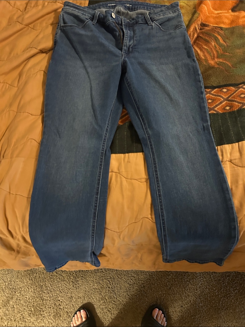 Old Navy Women's Boot Cut Jeans in Deep Blue Wash